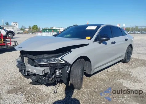 2022 Kia K5 Gt-Line из США, поврежденный, VIN 5XXG64J22NG095820